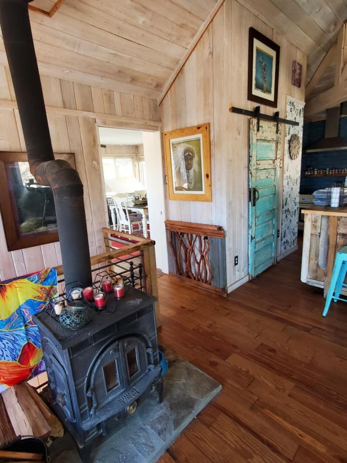 Vila Treehouse Cathedral In Blue Ridge Mountains, Nc Burnsville Exteriér fotografie
